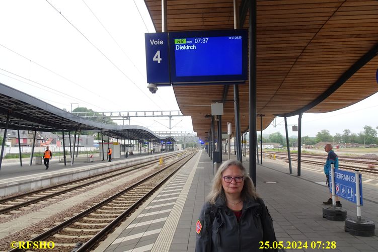 Bahnhof Ettelbruck, Zug nach Diekirch