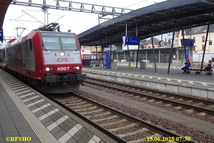Bahnhof Ettelbruck, Zug nach Diekirch