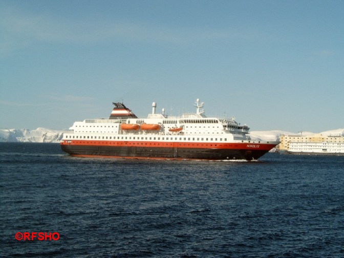 Hammerfest MS Nordlys 08.04.2006 11:36 Uhr