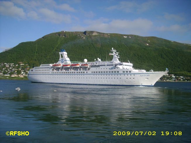 MS Astor verläst Tromsø