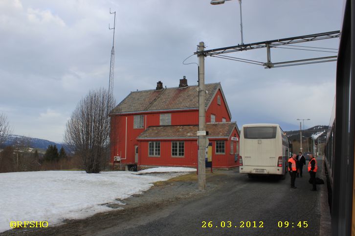 Buss for tog Berkåk-Støren