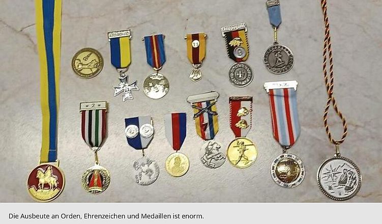 Foto © Ollech Foto © Ollech