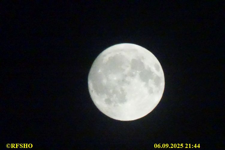 Ringstraße, Mond