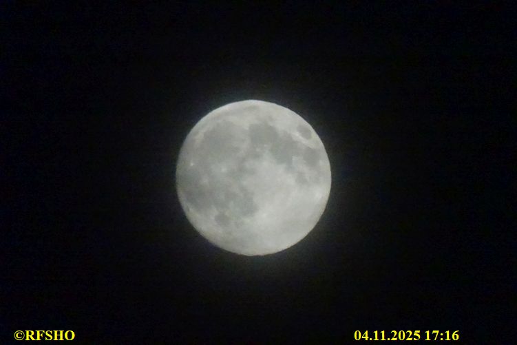 Ringstra&szlig;e, Vollmond