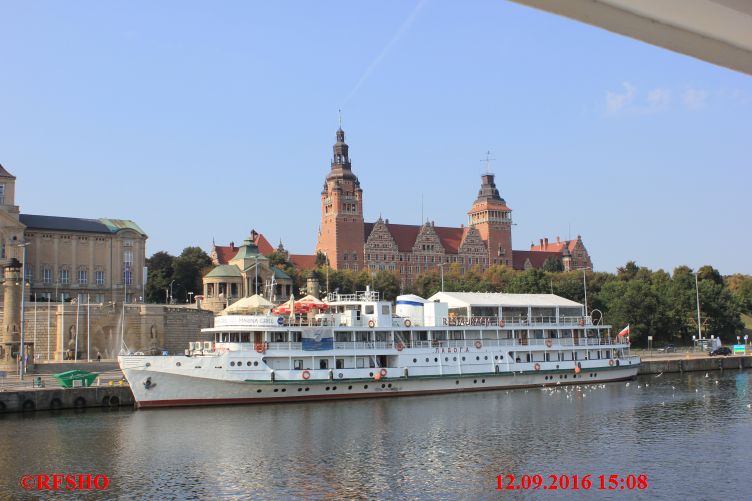 Stettin, Rundfahrt mit dem Schiff auf der Oder