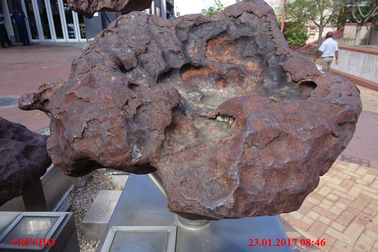 Windhoek, Gibeon (Meteorit)