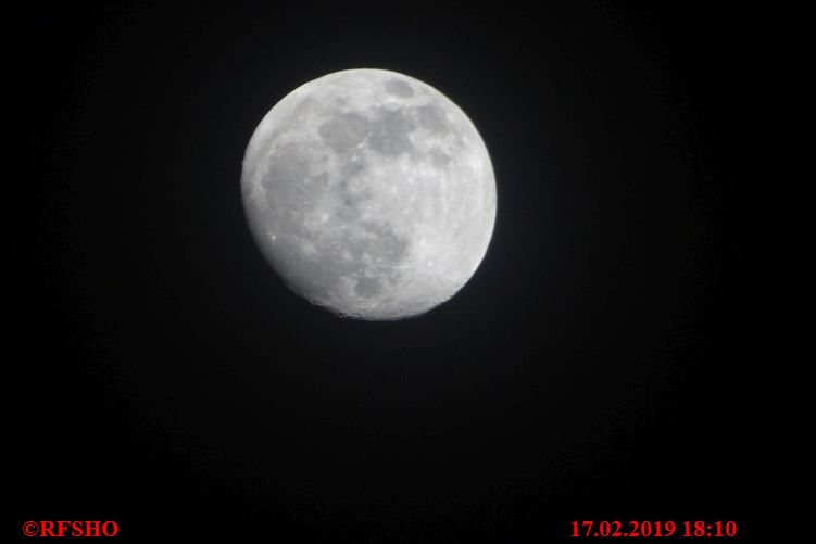 Mond zunehmend 92,2%