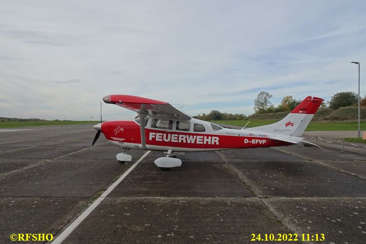 Cessna 206 D-EFVP am Flugplatz EDOV