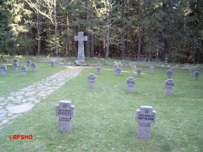 Ehrenfriedhof 30.04.2007 18:36 Uhr
