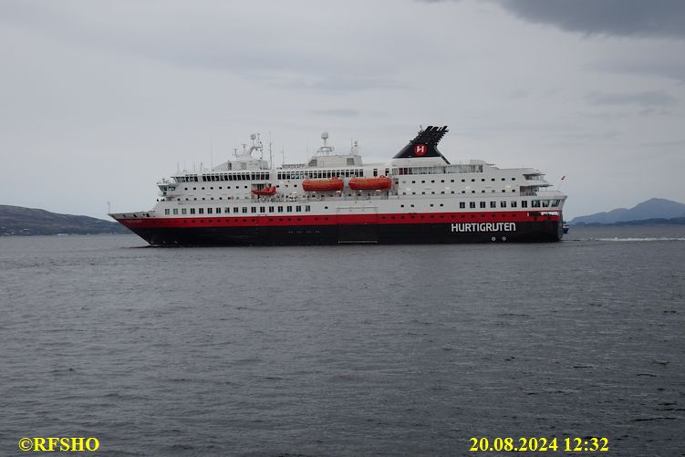 Hurtigrute MS NORDKAPP