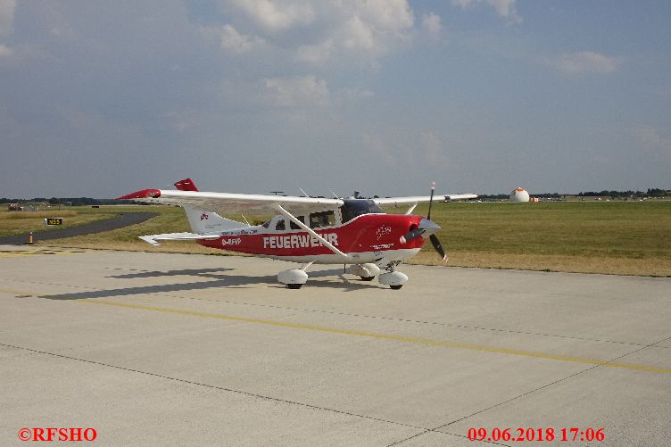 Tag der Bundeswehr Wunstorf, Cessna 206 D-EFVP